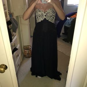 Black prom dress